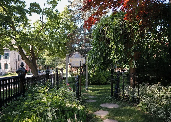 Rosemount Inn