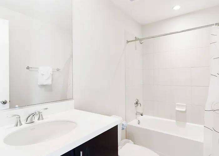 Global Luxury Suites At The White House