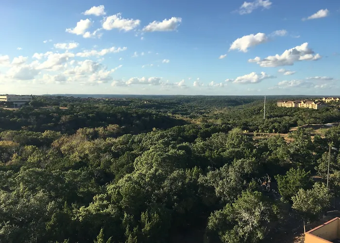 Holiday Inn Express & Suites Austin Nw - Four Points By Ihg