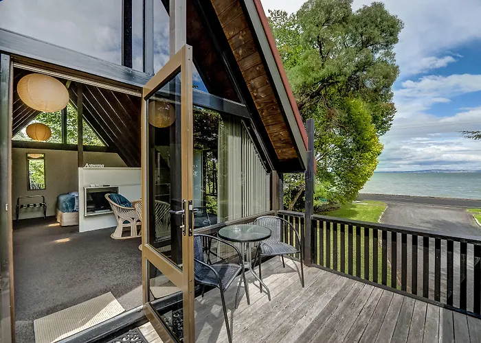Coastal Motor Lodge