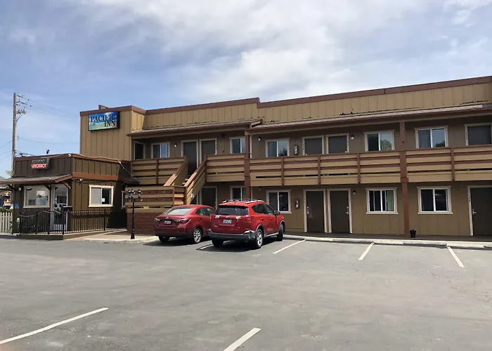Pacific Inn