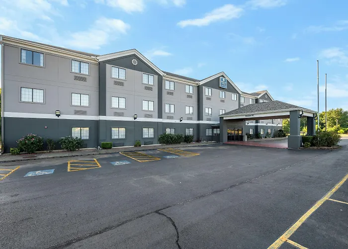 Hiway Inn Express Of Broken Bow