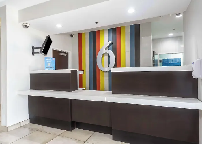 Motel 6-, Tx - Airport