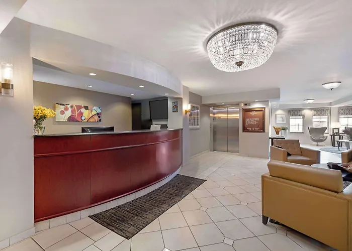 Best Western On The Avenue