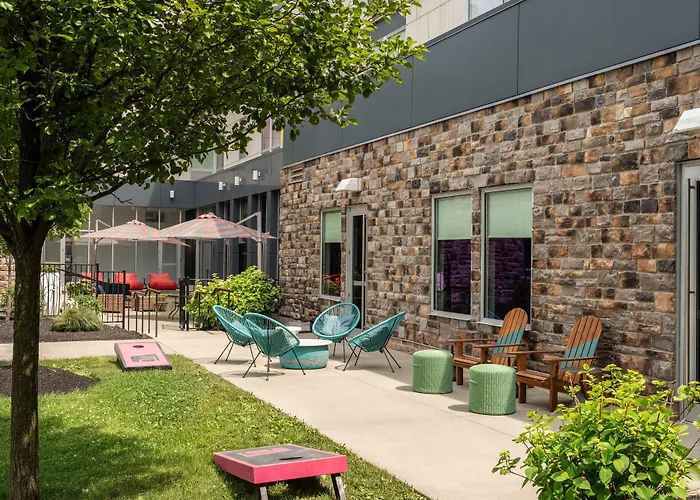 Aloft Beachwood
