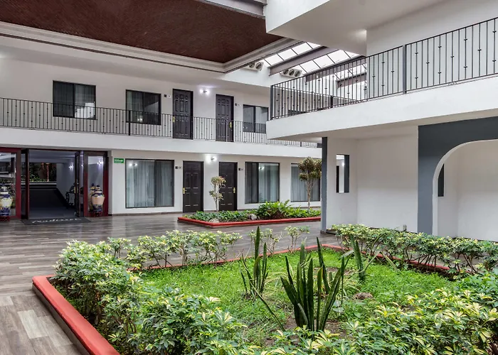 Radisson Hotel & Convention Center Toluca