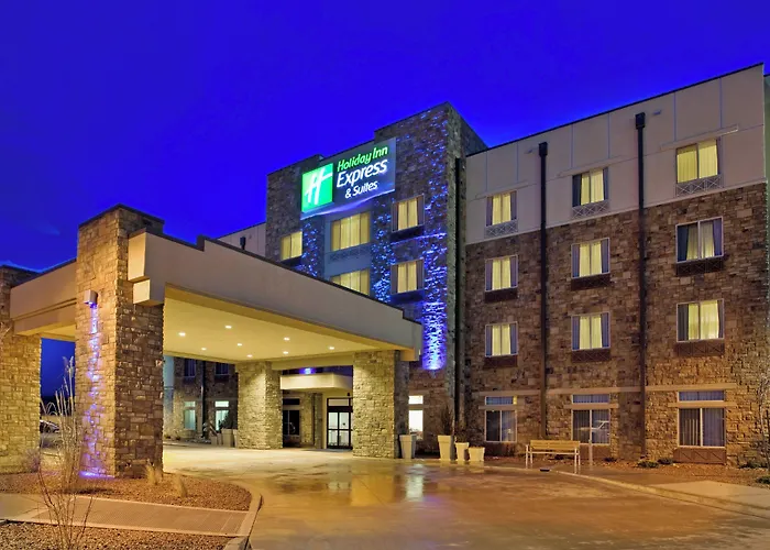 Holiday Inn Express & Suites Gallup East By Ihg