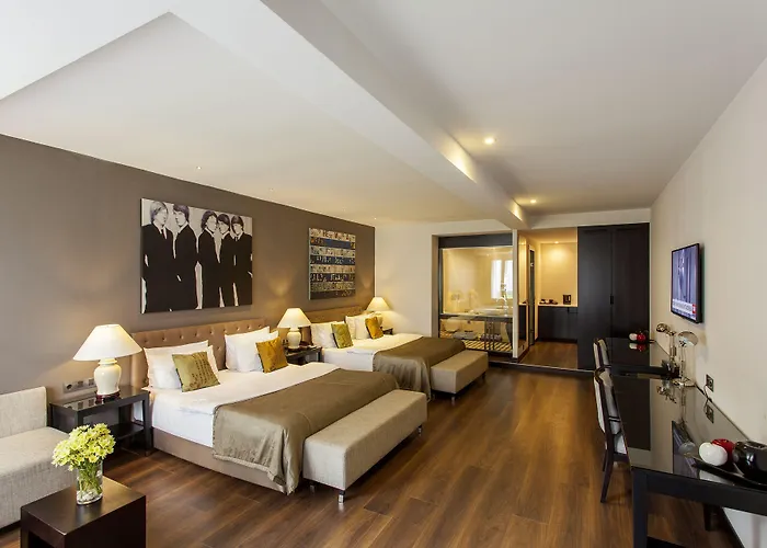 Quentin Boutique Hotel