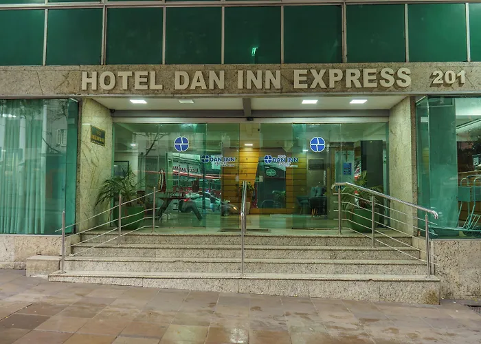 Hotel Dan Inn Express Porto Alegre - by Nacional Inn - Próximo ao Complexo Hospitalar Santa Casa