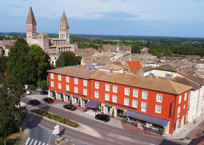 Le Rempart