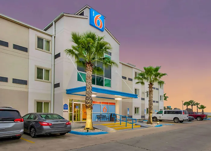 Eagle Pass Dog Friendly Hotels
