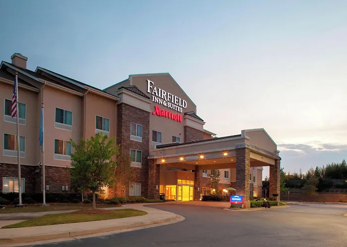 Fairfield Inn And Suites By Marriott Montgomery Eastchase