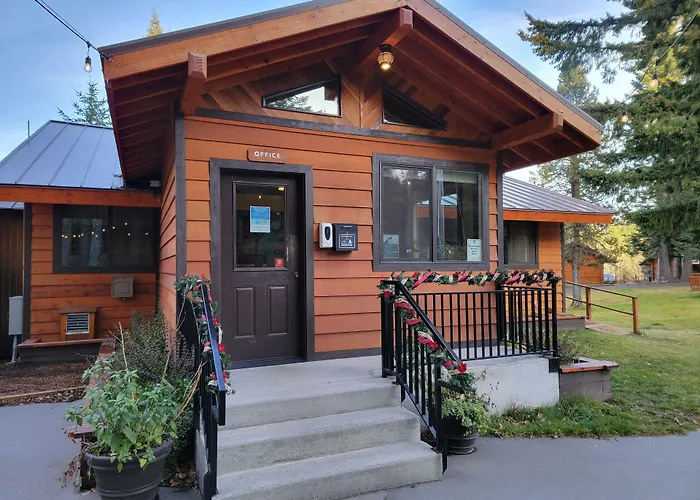 Cooper Spur Mountain Resort