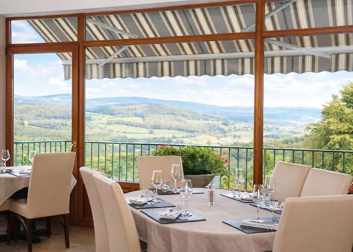 Logis -Restaurant Au Vieux Morvan