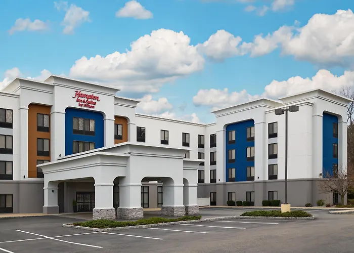 Hampton Inn And Suites /North