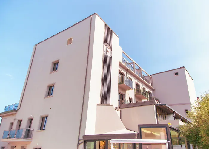 Ferretti Beach Hotel