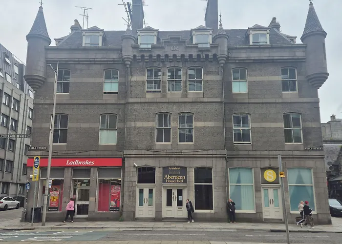 Aberdeen House