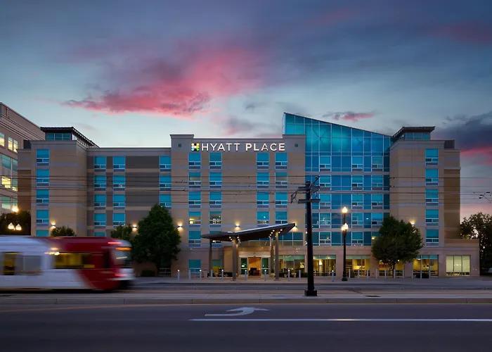 Hyatt Place Downtown / The Gateway