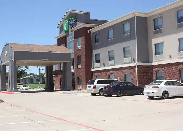 Holiday Inn Express Hotel & Suites Shamrock North By Ihg