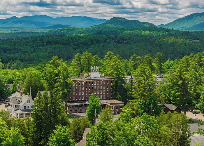 The Pines Inn
