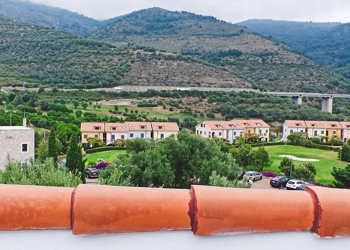 Castellaro Golf Resort