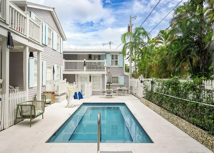 Fitch Lodge - Key West Historic s