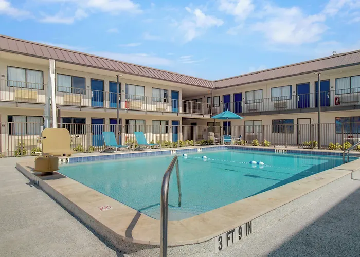 Motel 6-, Fl