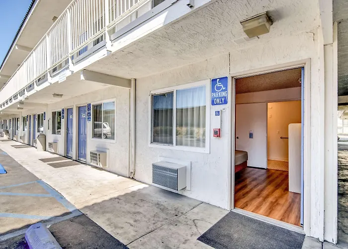 Motel 6-Stockton, Ca - North