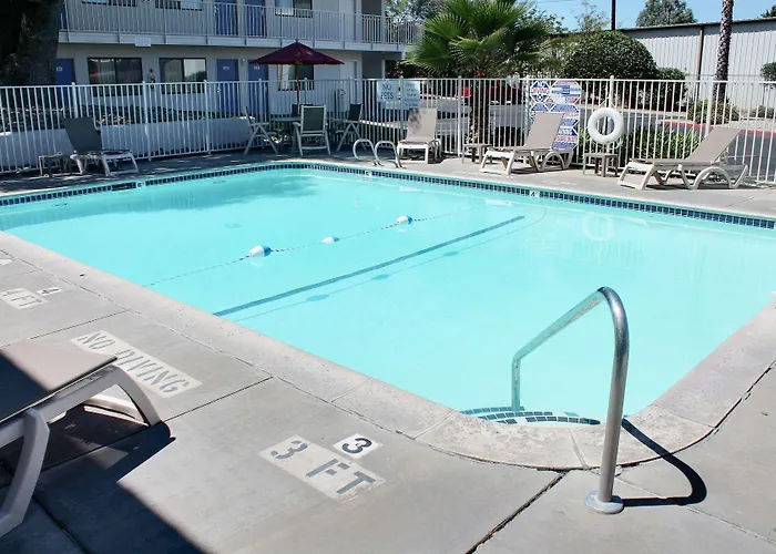 Motel 6-Atascadero, Ca