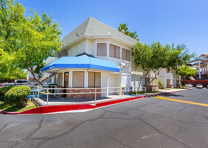 Motel 6-, Az - South