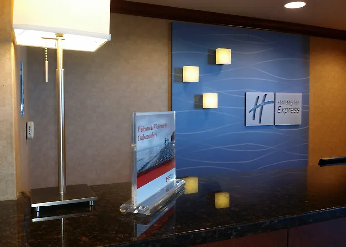 Holiday Inn Express & Suites Richland