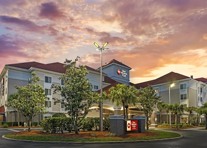 Best Western Plus Orlando Lake Buena Vista South Inn & Suites