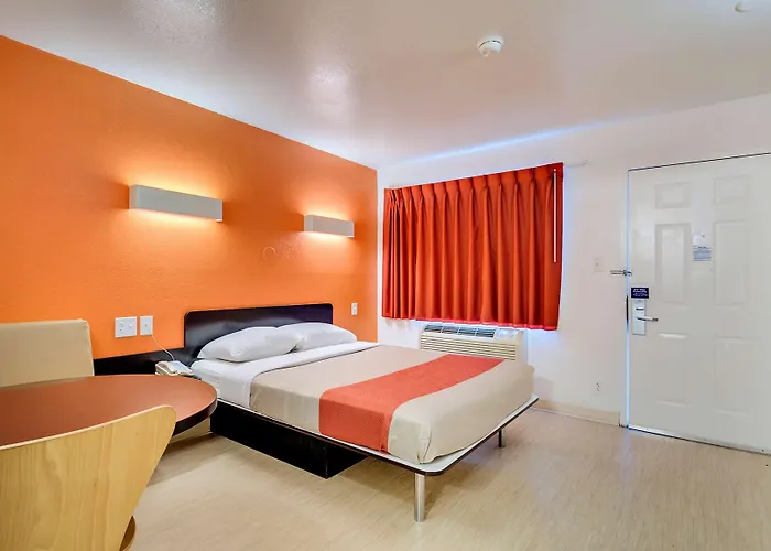 Motel 6-Linthicum Heights, Md - BWI Airport