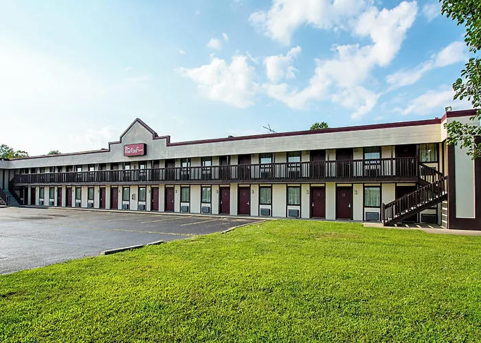 Red Roof Inn Scottsburg