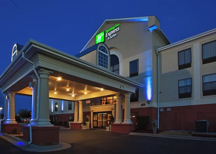 Holiday Inn Express Hotel & Suites Laurinburg By Ihg