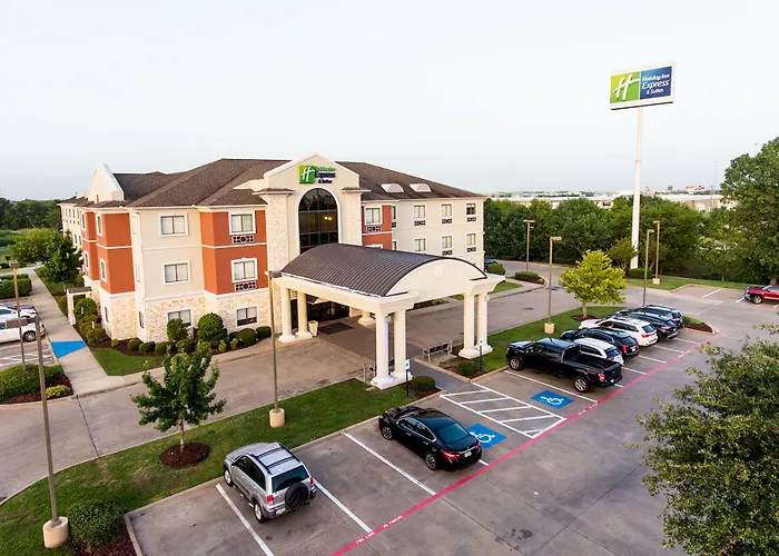 Holiday Inn Express & Suites Greenville By Ihg