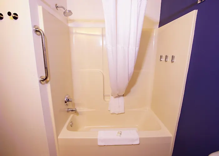 Quality Inn & Suites Georgetown - Seaford