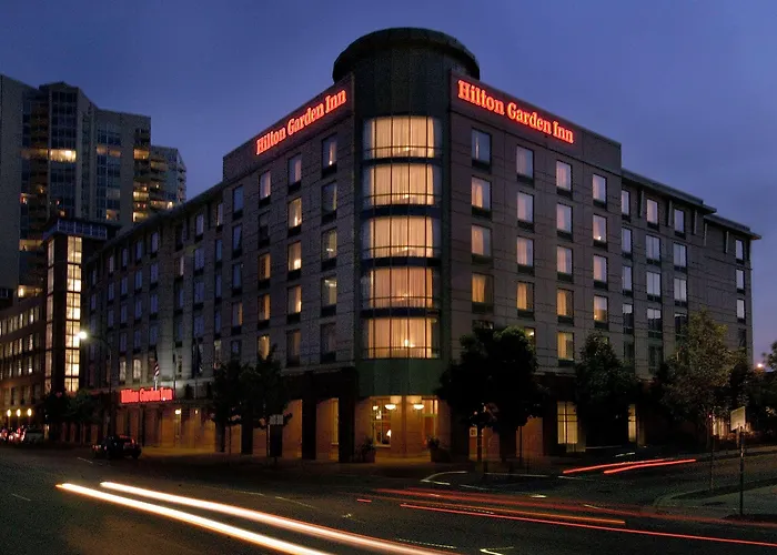 Hilton Garden Inn Evanston