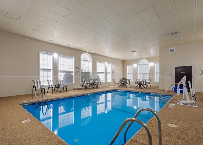 Best Western Crown Inn & Suites - Batavia