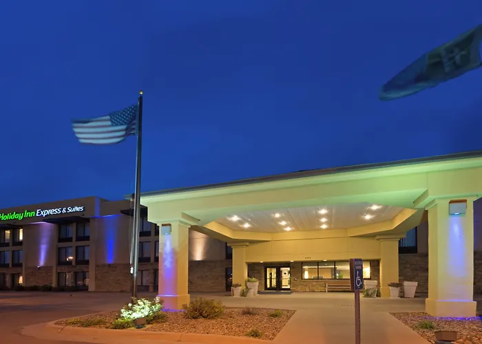 Holiday Inn Express & Suites By Ihg