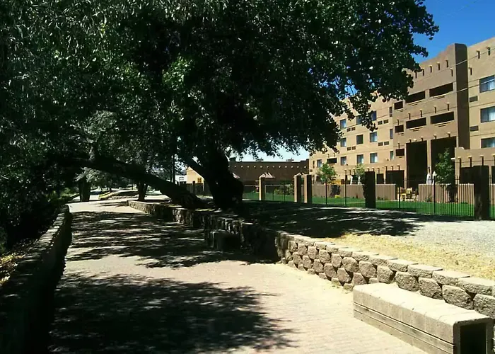 Courtyard Farmington