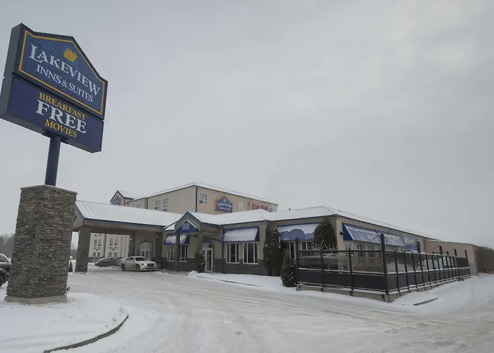 Lakeview Inns & Suites - Fort Saskatchewan