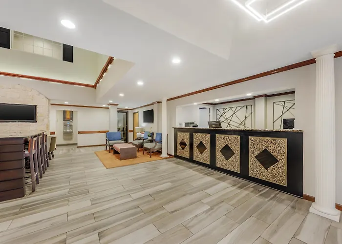 Best Western Alamo Suites