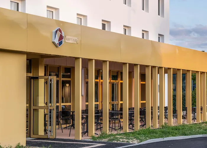 ibis Nantes Treillières
