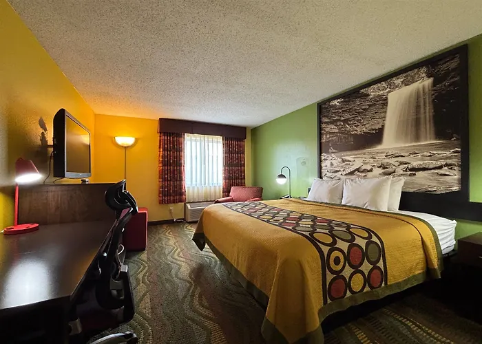 Super 8 By Wyndham Jacksonville