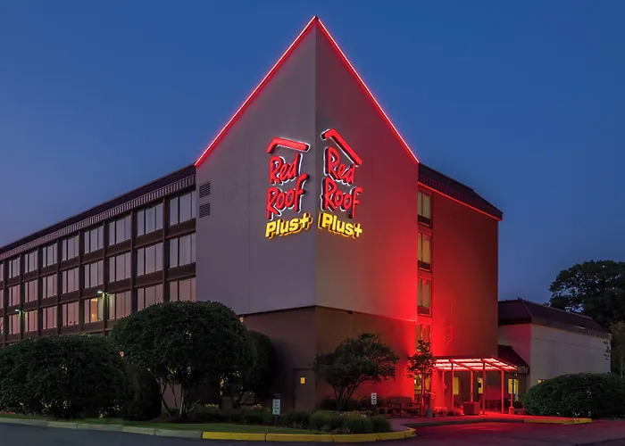 Red Roof Inn Plus+ Boston - / Burlington