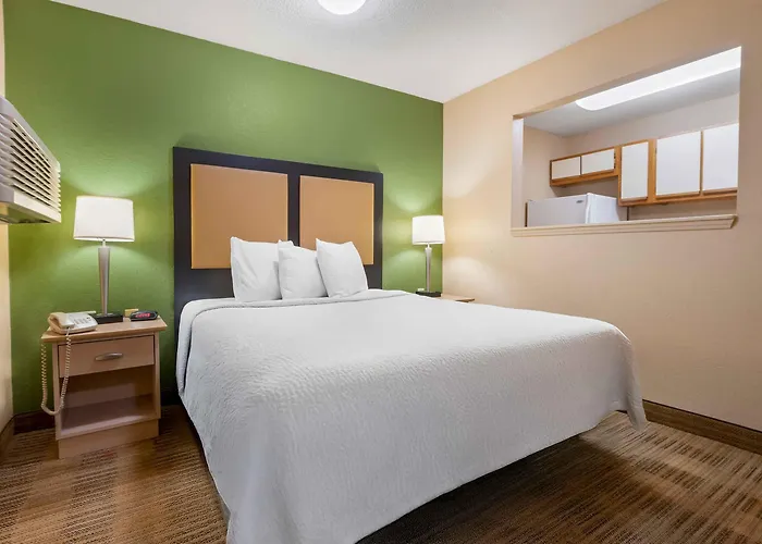 Extended Stay America Suites - Evansville - East