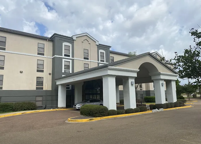 Wingate By Wyndham Jackson Ridgeland