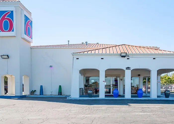 Motel 6-Round Rock, Tx