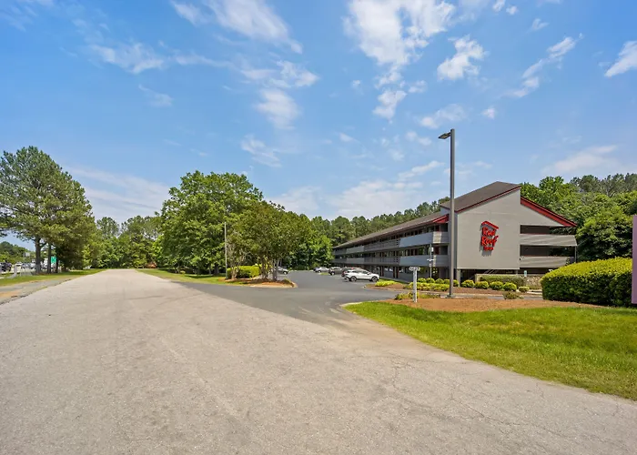 Red Roof Inn - Unc